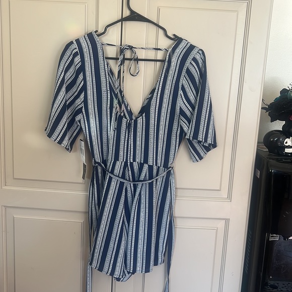 Trixxi small navy white striped romper nwt - Picture 2 of 2